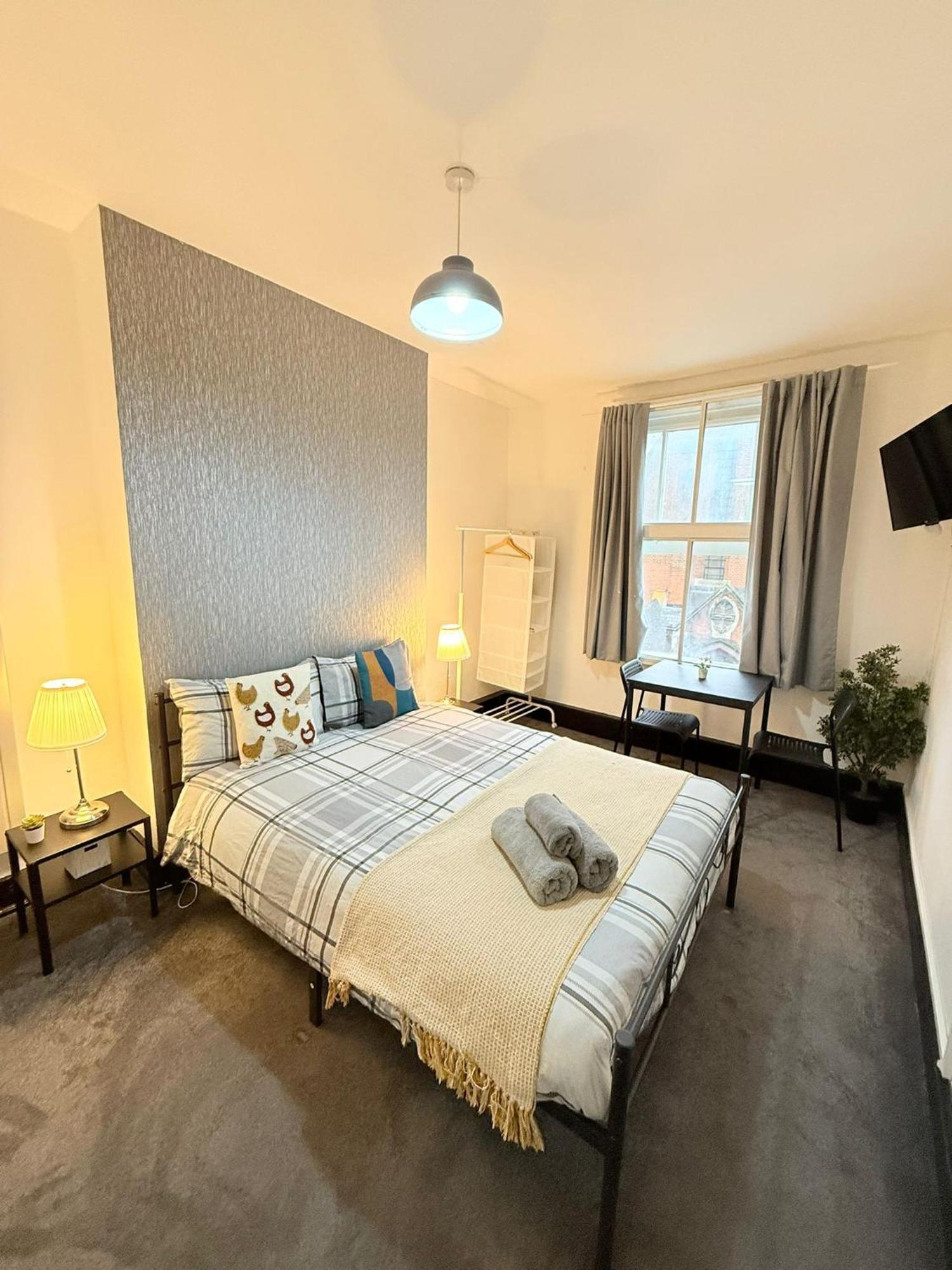 10 Minutes To Central London Vaux Exterior photo